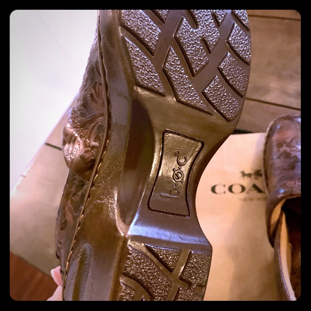 Nursing Clogs
